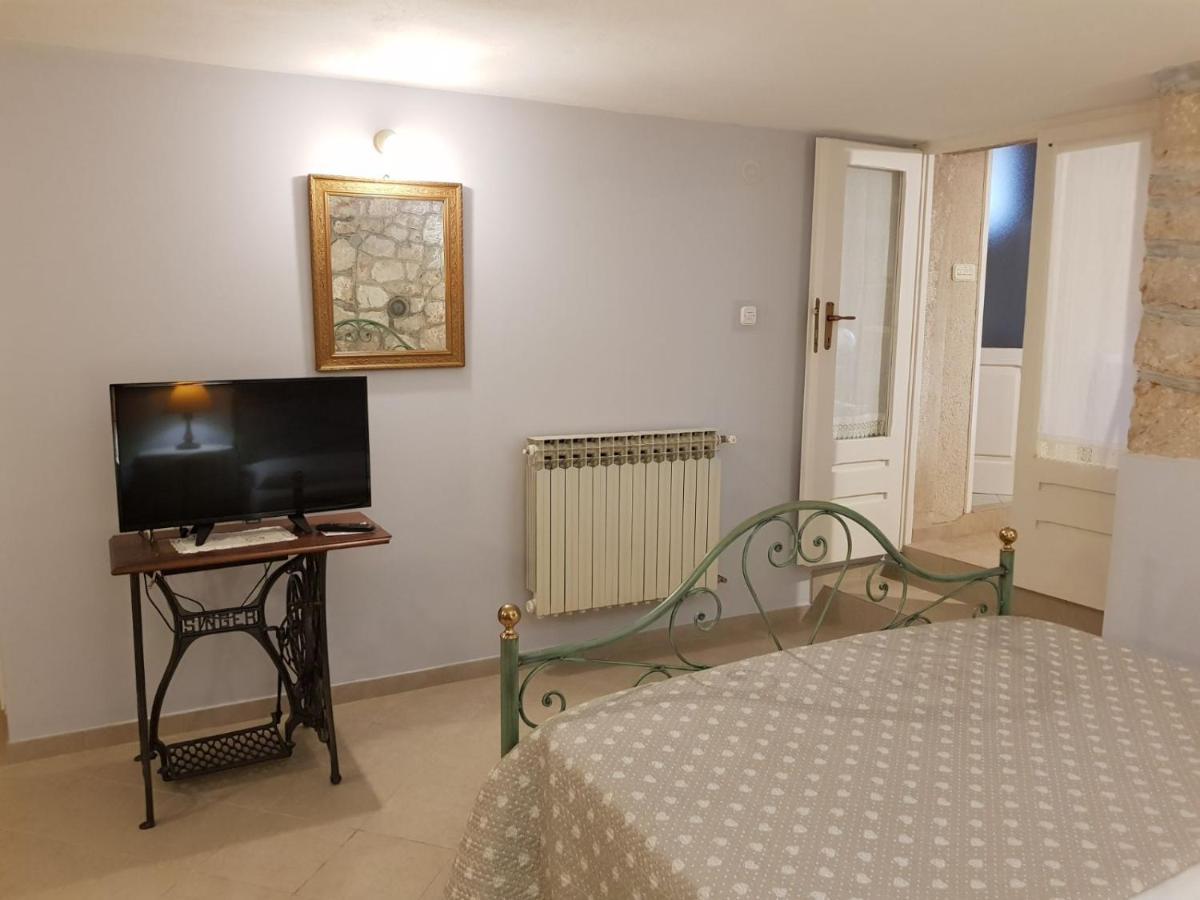 Apartments Gabri مالي لوشينغْ المظهر الخارجي الصورة