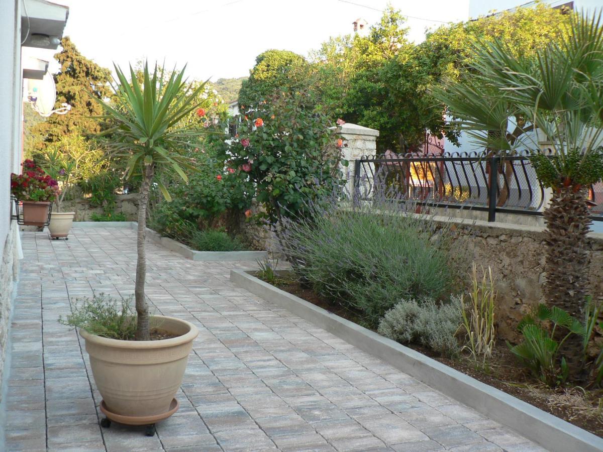Apartments Gabri مالي لوشينغْ المظهر الخارجي الصورة